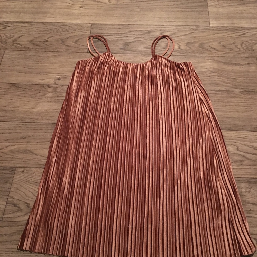 Going out dress - Picture 4 of 5